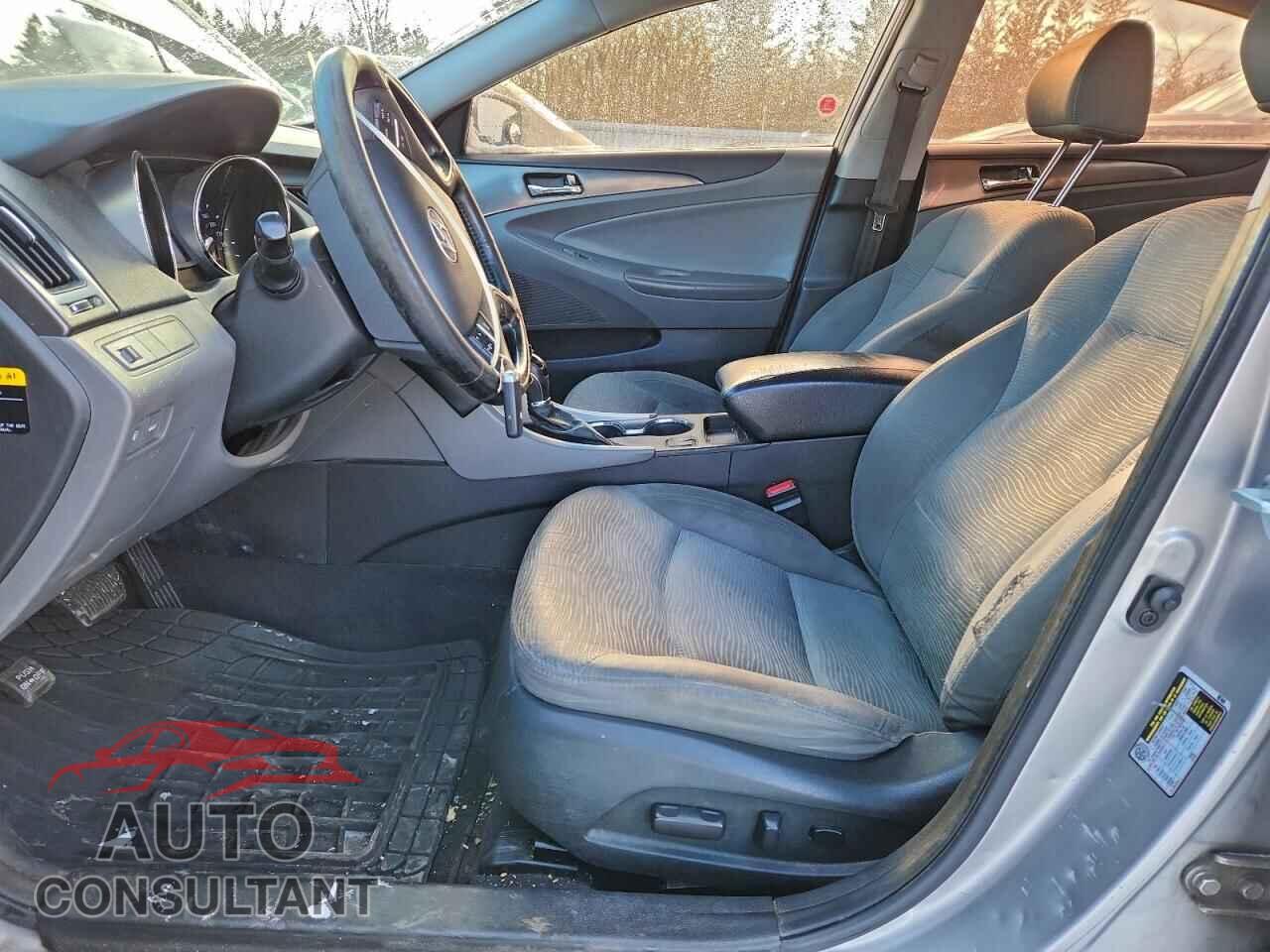 HYUNDAI SONATA 2014 - KMHEC4A48EA107526