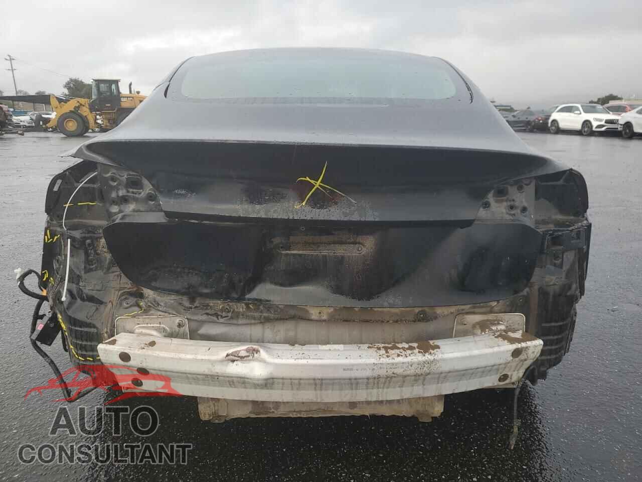 TESLA MODEL 3 2021 - 5YJ3E1EA0MF986045