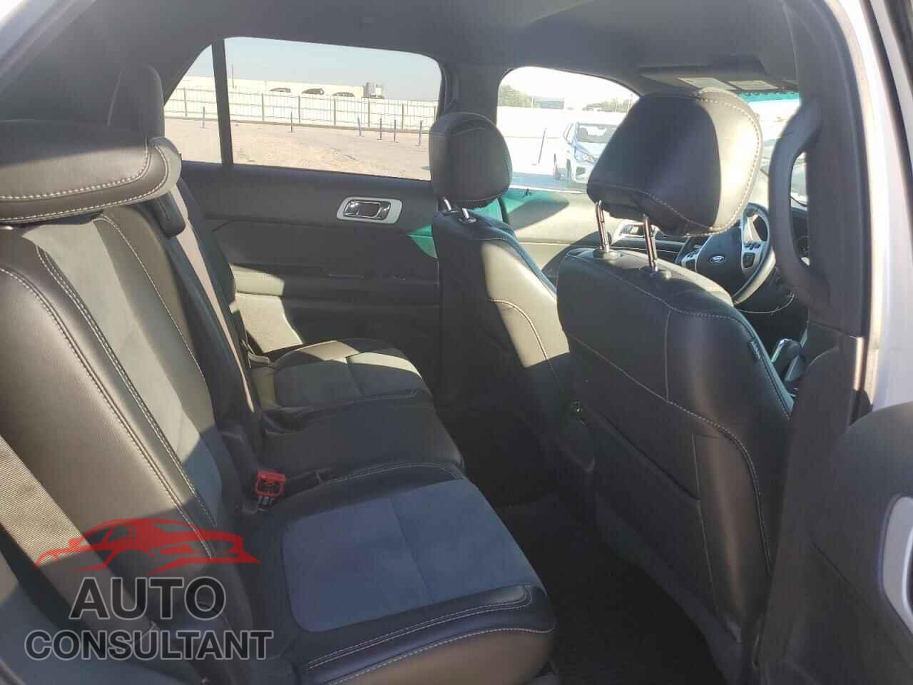 FORD EXPLORER 2015 - 1FM5K7D85FGA02735