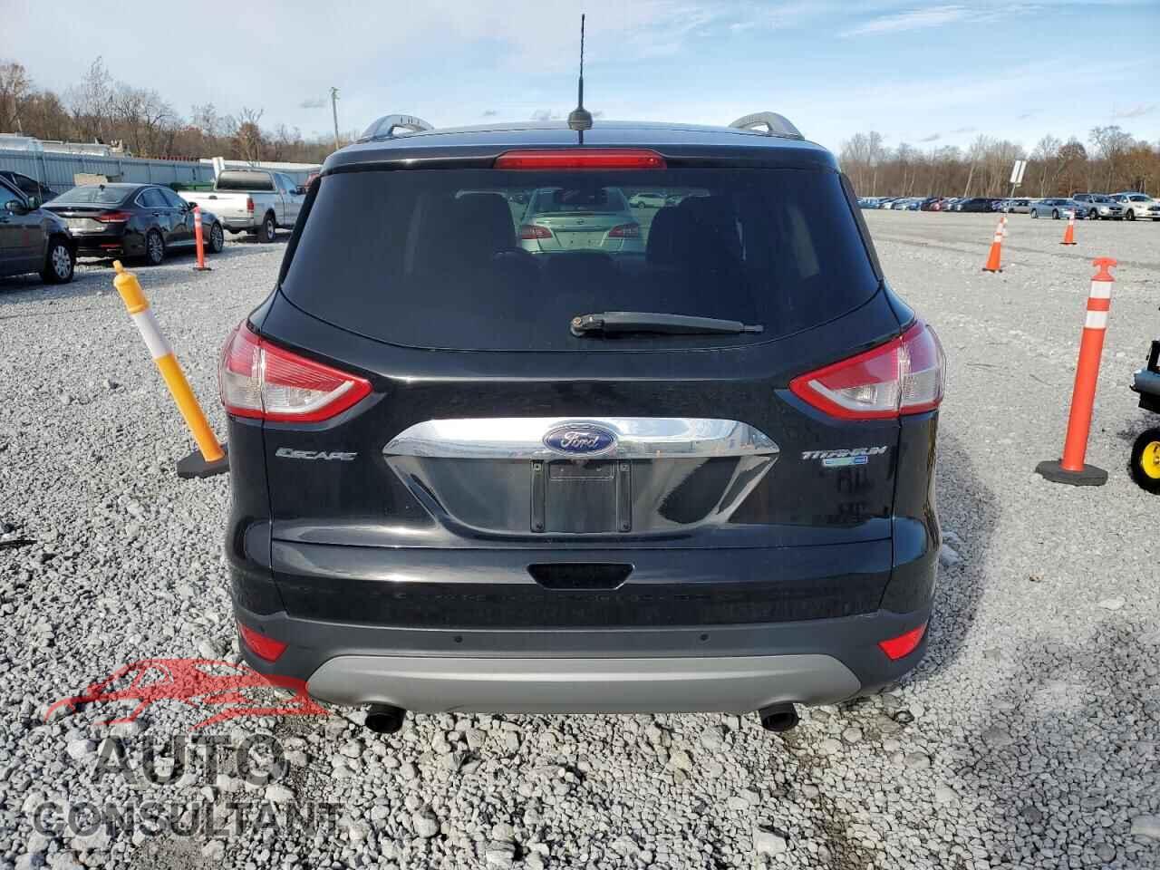 FORD ESCAPE 2016 - 1FMCU9JX8GUC77530