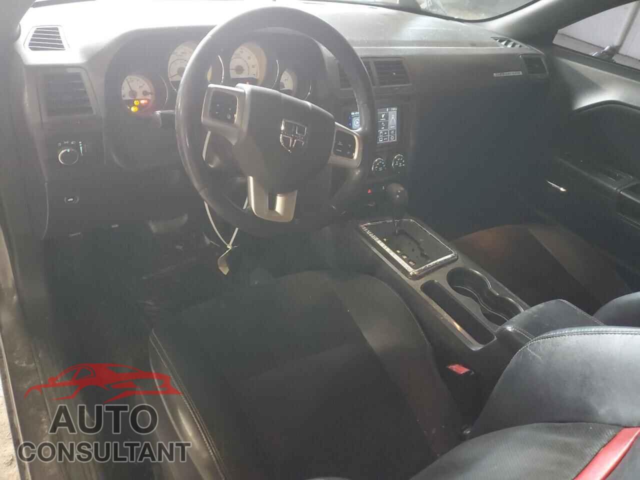DODGE CHALLENGER 2013 - 2C3CDYAG0DH607713