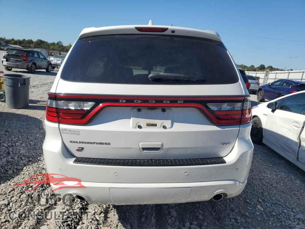 DODGE DURANGO 2018 - 1C4RDJDG5JC385421