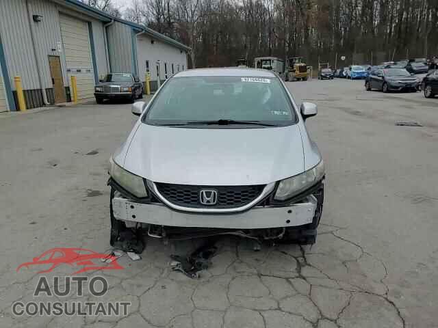HONDA CIVIC 2013 - 19XFB2F55DE272270