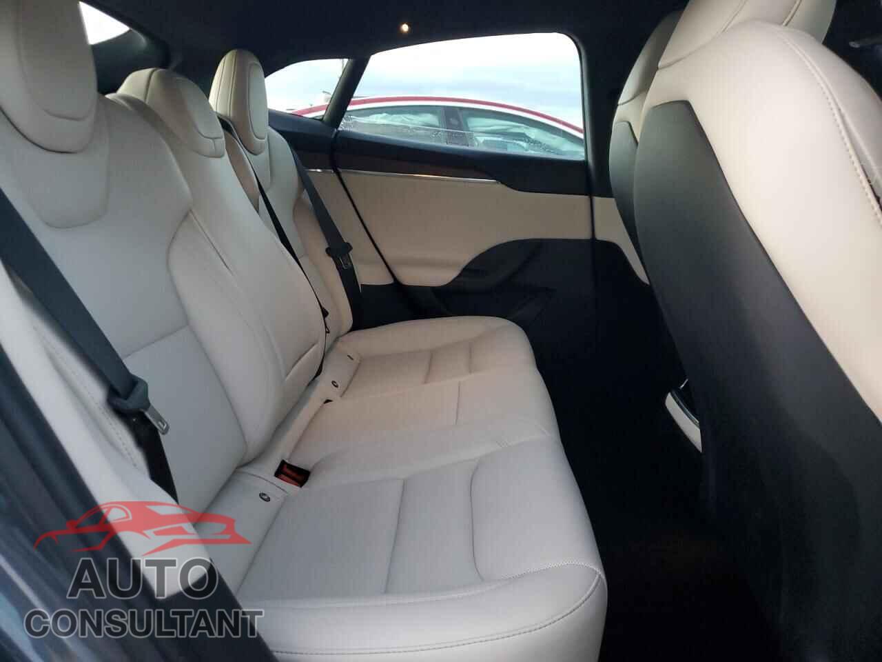 TESLA MODEL S 2021 - 5YJSA1E51MF429607