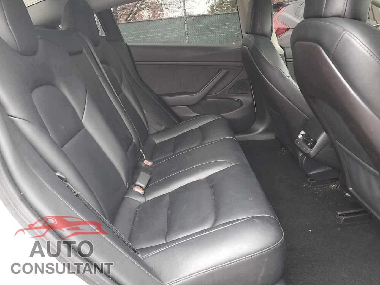 TESLA MODEL 3 2020 - 5YJ3E1EB2LF621194