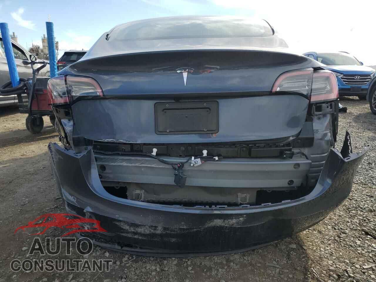 TESLA MODEL 3 2023 - 5YJ3E1EA4PF626717