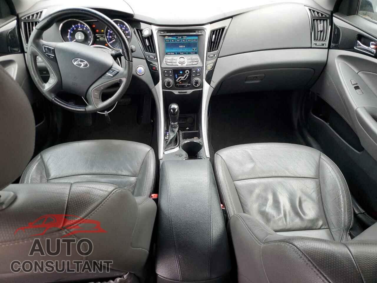 HYUNDAI SONATA 2011 - 5NPEC4AC6BH129976
