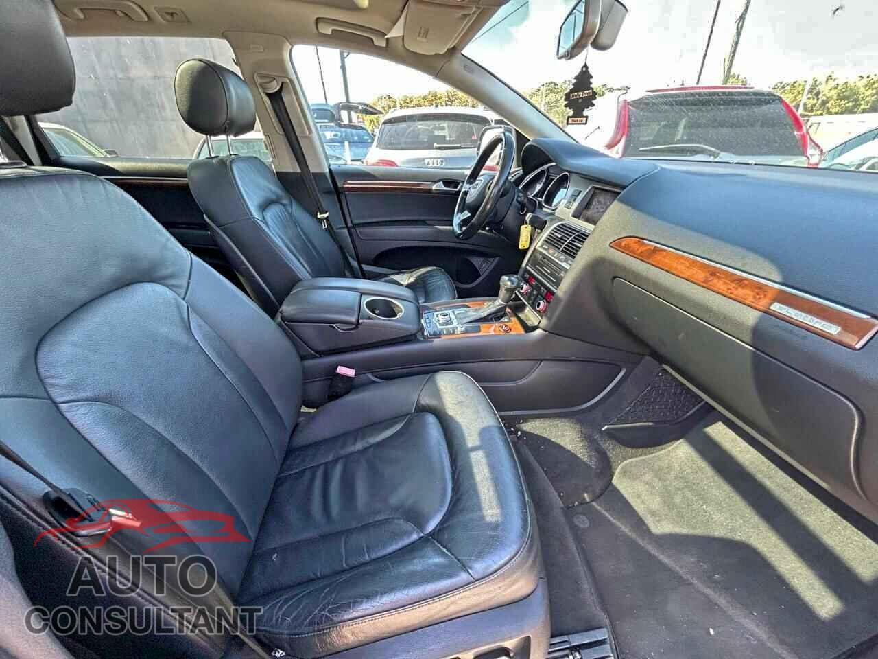 AUDI Q7 2015 - WA1CGAFE9FD010197