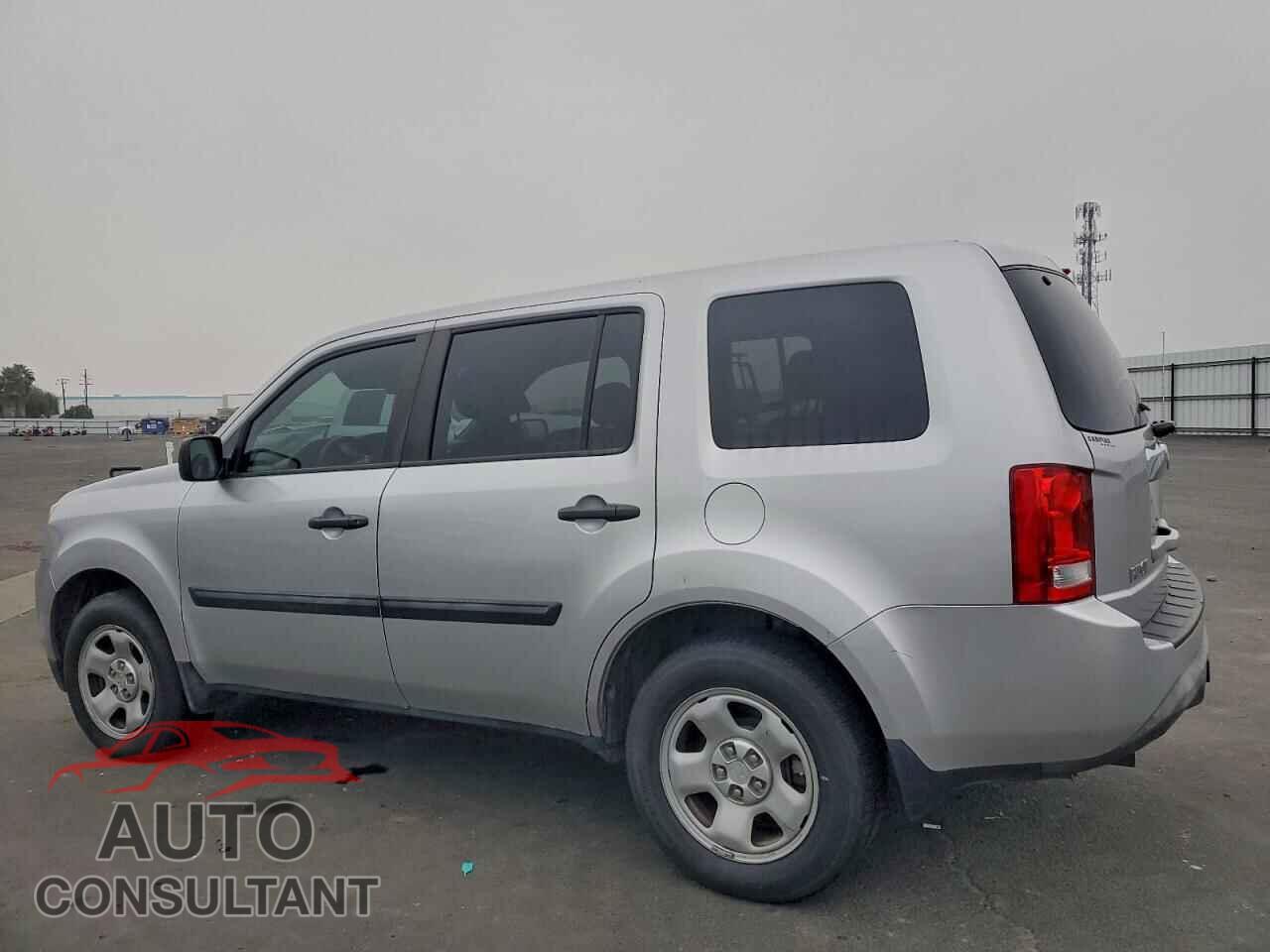 HONDA PILOT 2013 - 5FNYF3H27DB040141