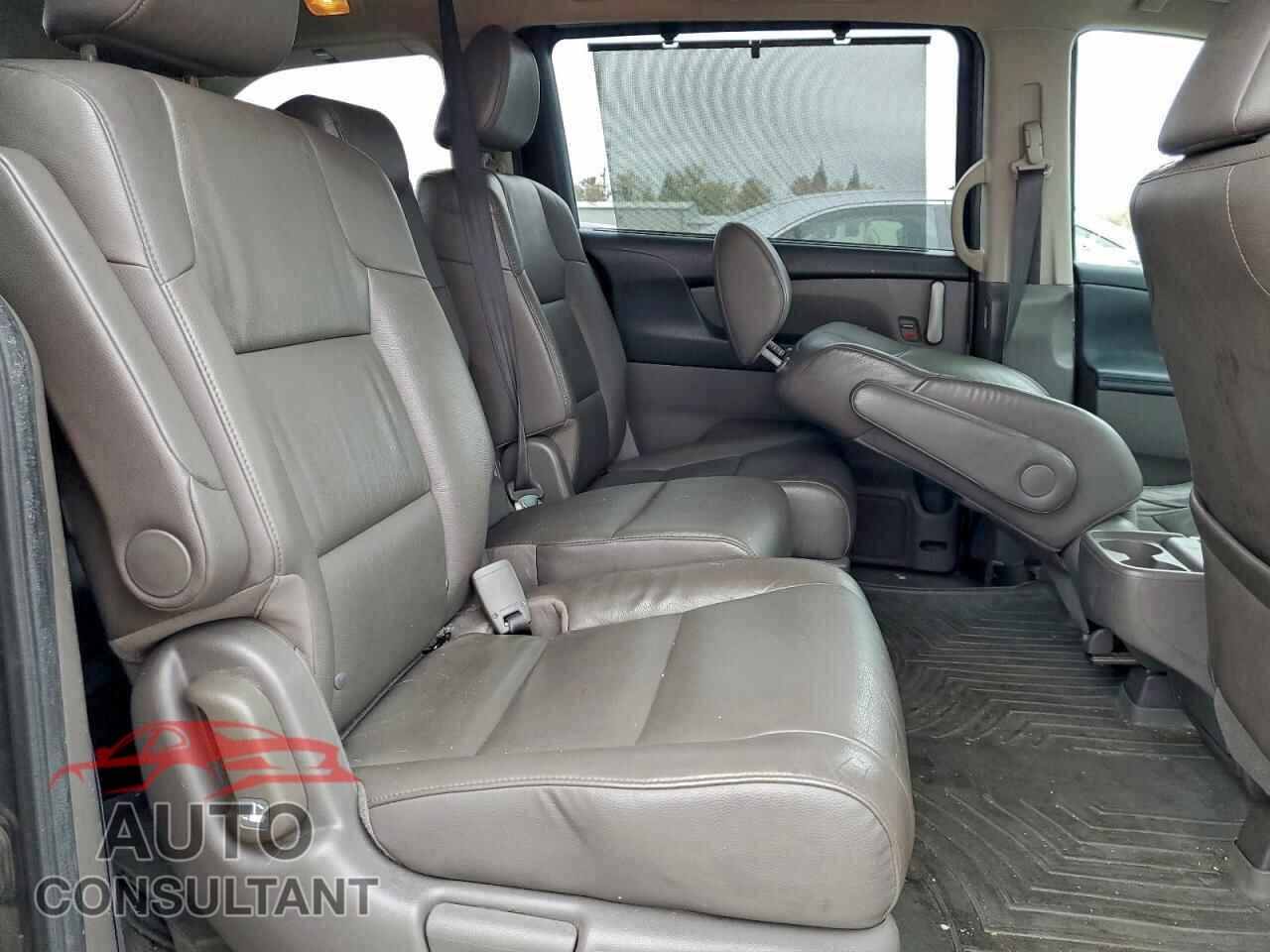 HONDA ODYSSEY 2013 - 5FNRL5H96DB067000