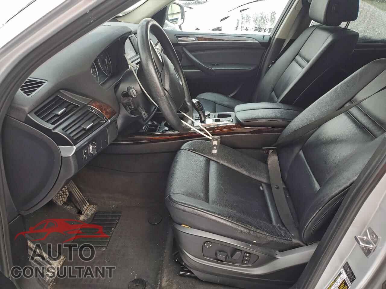 BMW X5 2010 - 5UXFE4C55AL382728