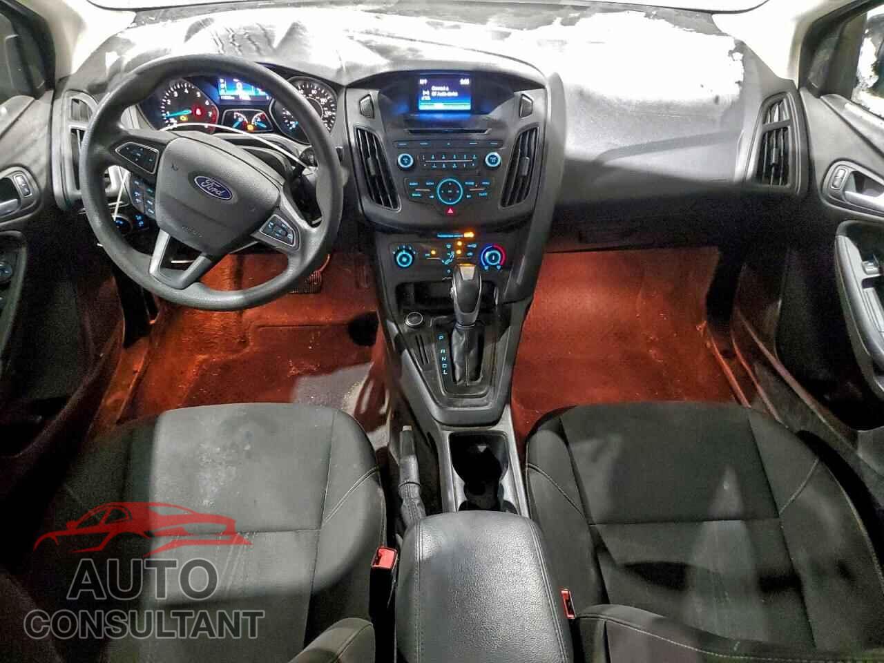 FORD FOCUS 2016 - 1FADP3F25GL327726