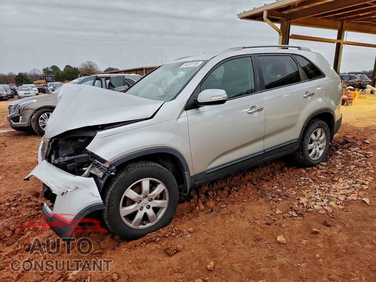 KIA SORENTO 2011 - 5XYKT3A13BG090069