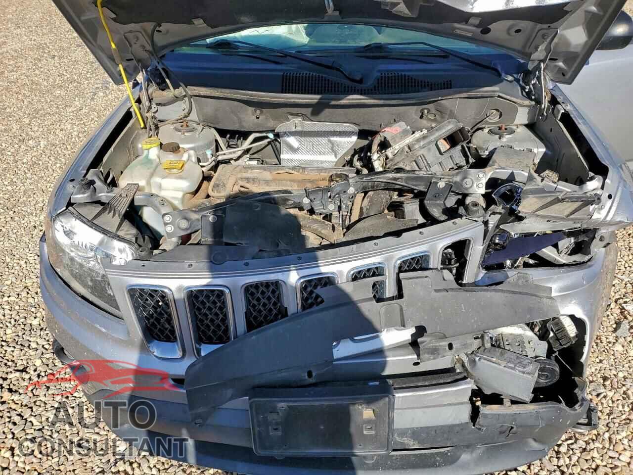 JEEP COMPASS 2015 - 1C4NJCBA7FD249777