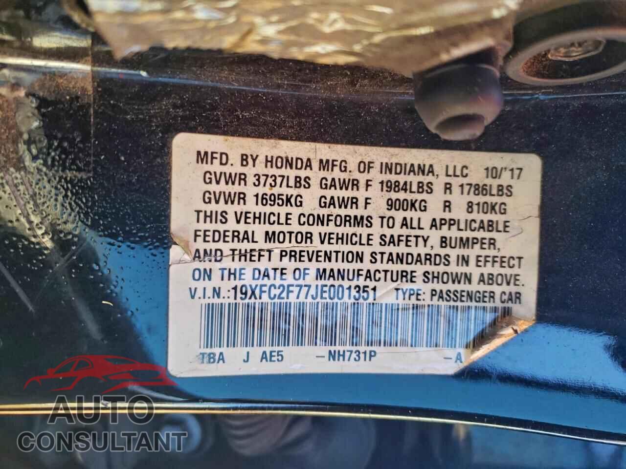 HONDA CIVIC 2018 - 19XFC2F77JE001351