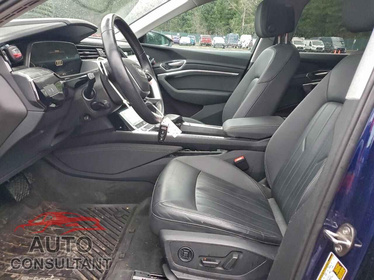 AUDI E-TRON 2021 - WA1AAAGE7MB013695