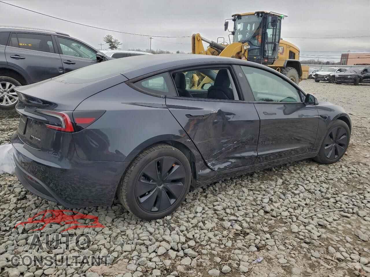 TESLA MODEL 3 2024 - 5YJ3E1EB6RF755635
