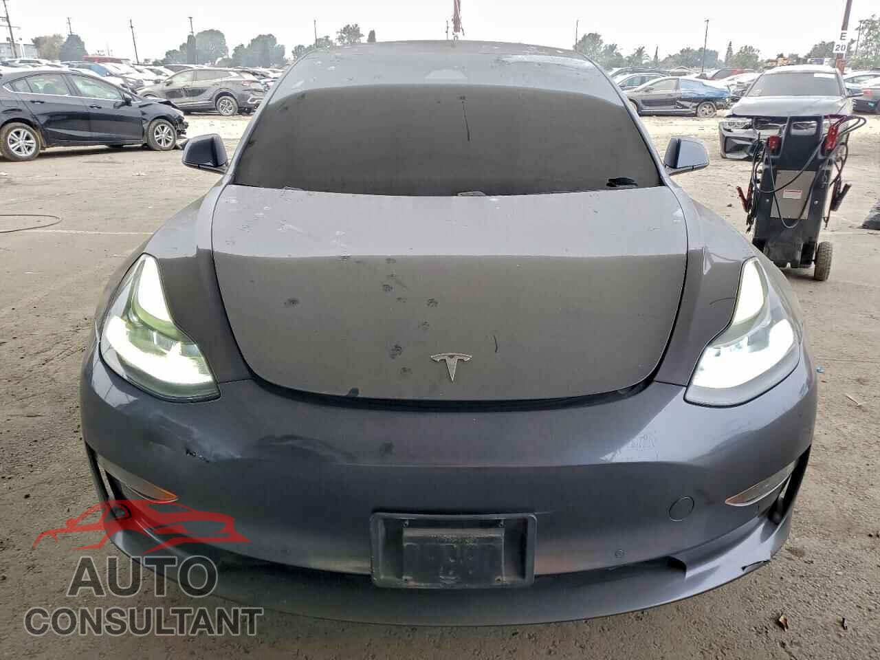 TESLA MODEL 3 2021 - 5YJ3E1EA1MF051620