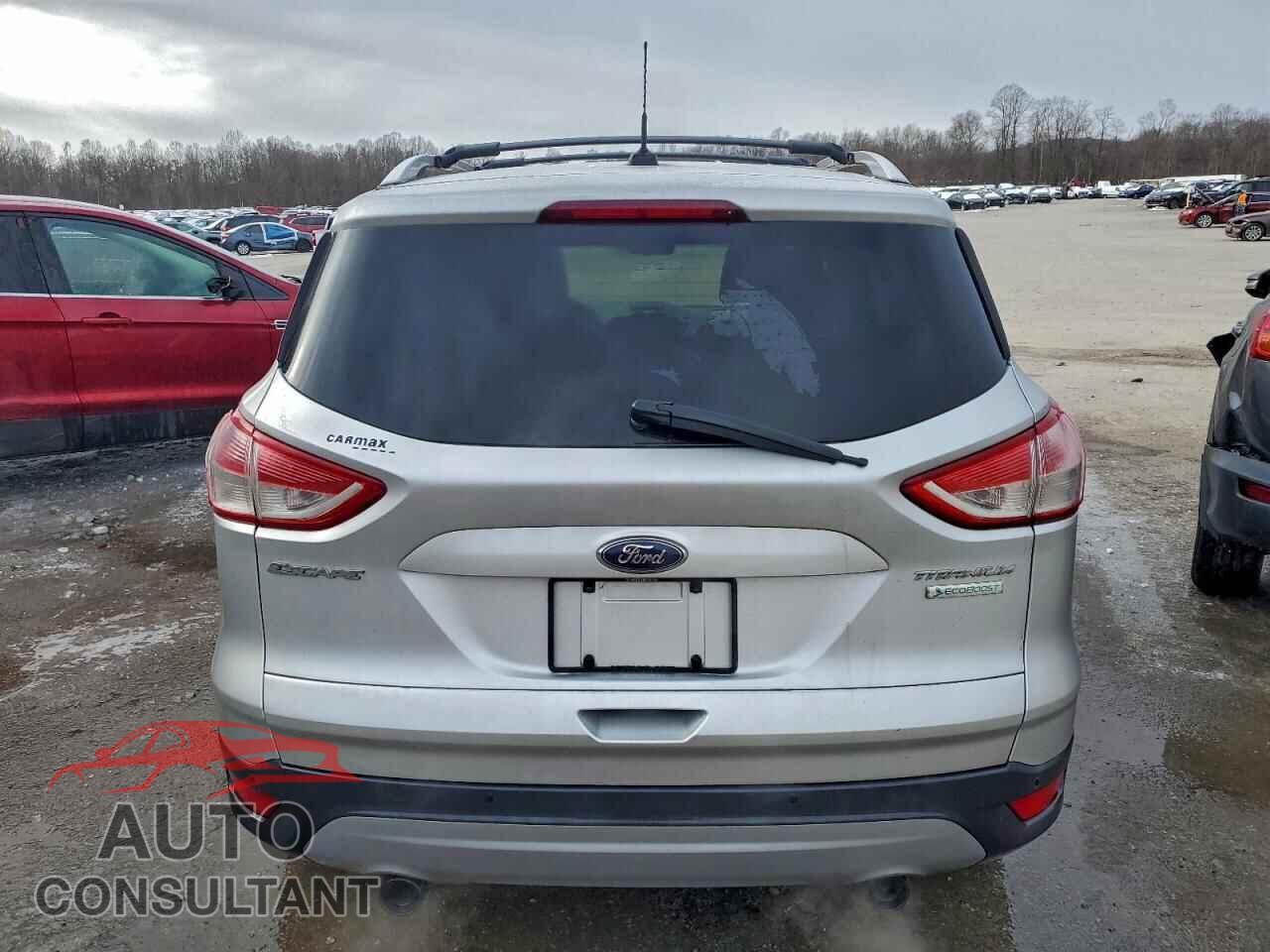 FORD ESCAPE 2013 - 1FMCU0J99DUB09856