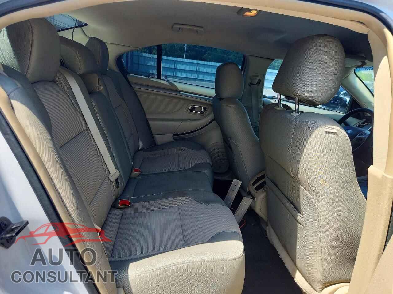 FORD TAURUS 2014 - 1FAHP2E88EG134672