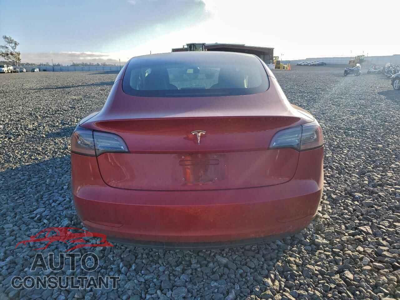 TESLA MODEL 3 2018 - 5YJ3E1EA9JF058181