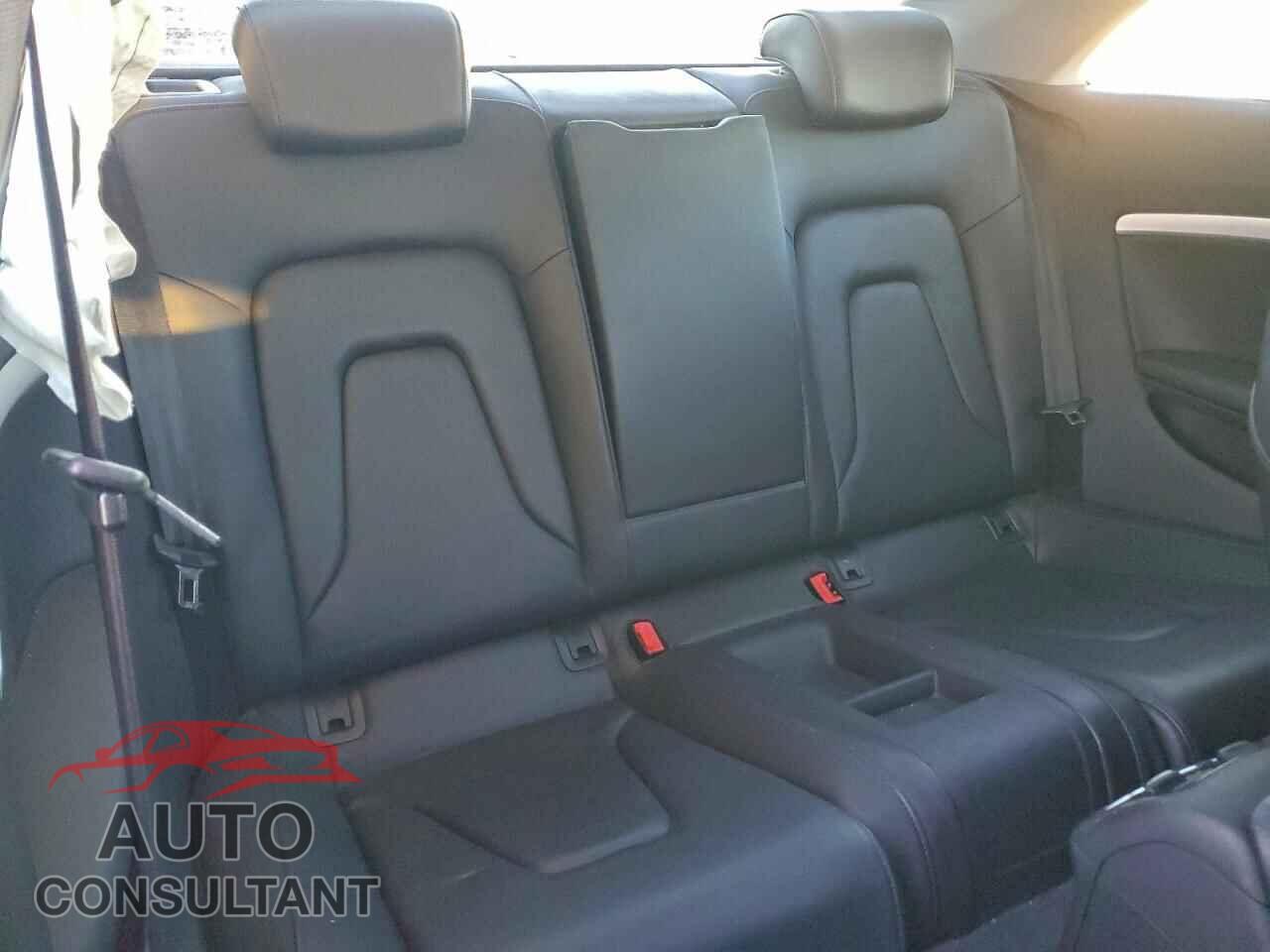 AUDI A5 2012 - WAULFAFR7CA002007
