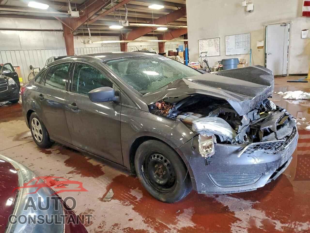 FORD FOCUS 2015 - 1FADP3E20FL313152