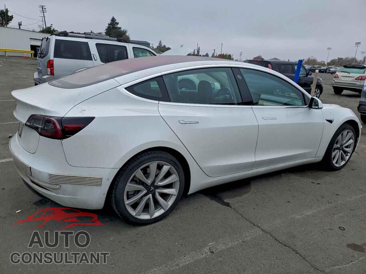 TESLA MODEL 3 2017 - 5YJ3E1EA2HF002626