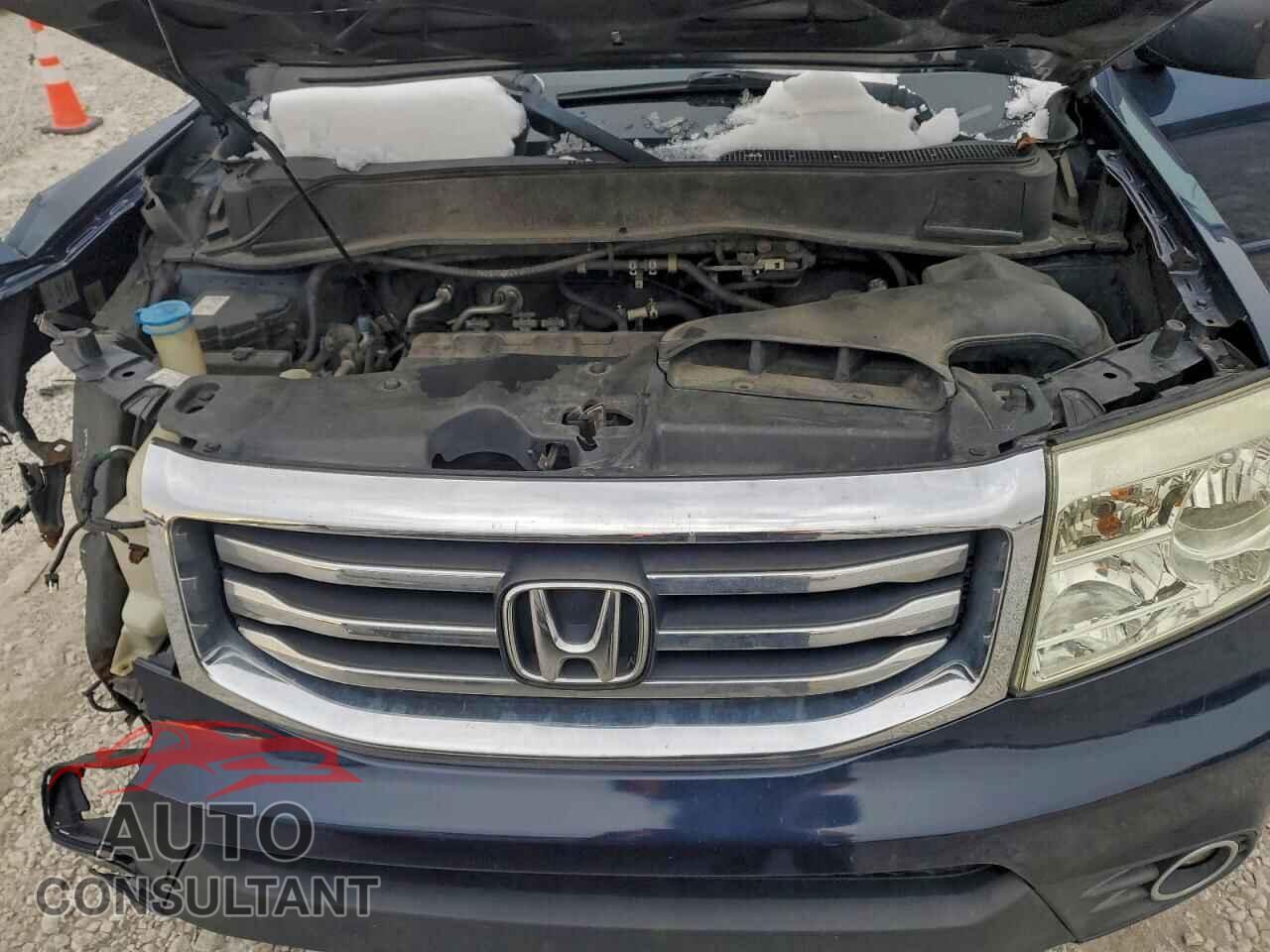 HONDA PILOT 2012 - 5FNYF4H40CB022151