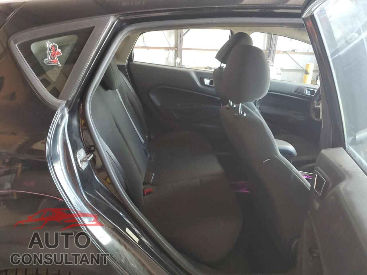 FORD FIESTA 2015 - 3FADP4EJ1FM105535