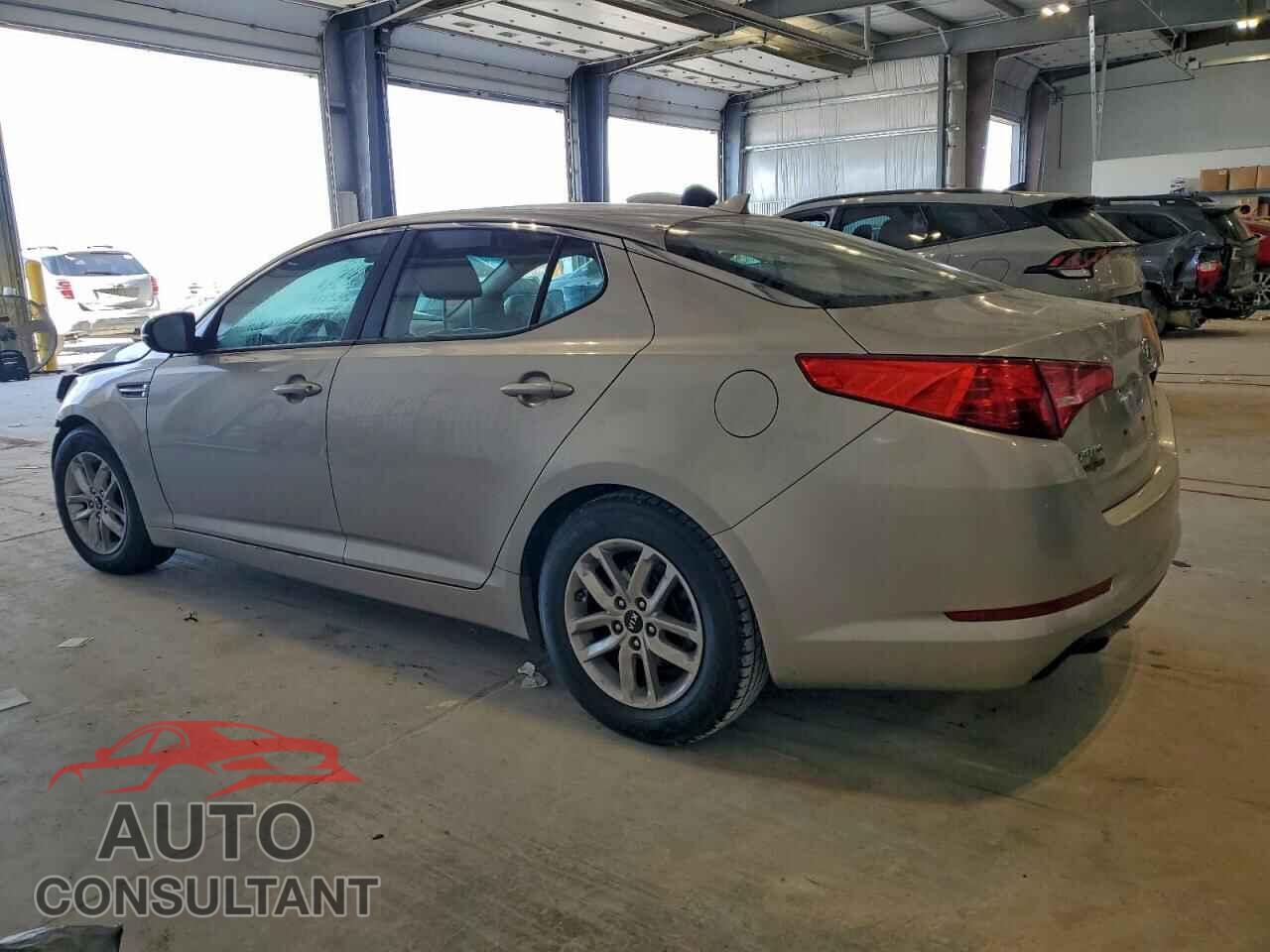 KIA OPTIMA 2011 - KNAGM4A76B5057053