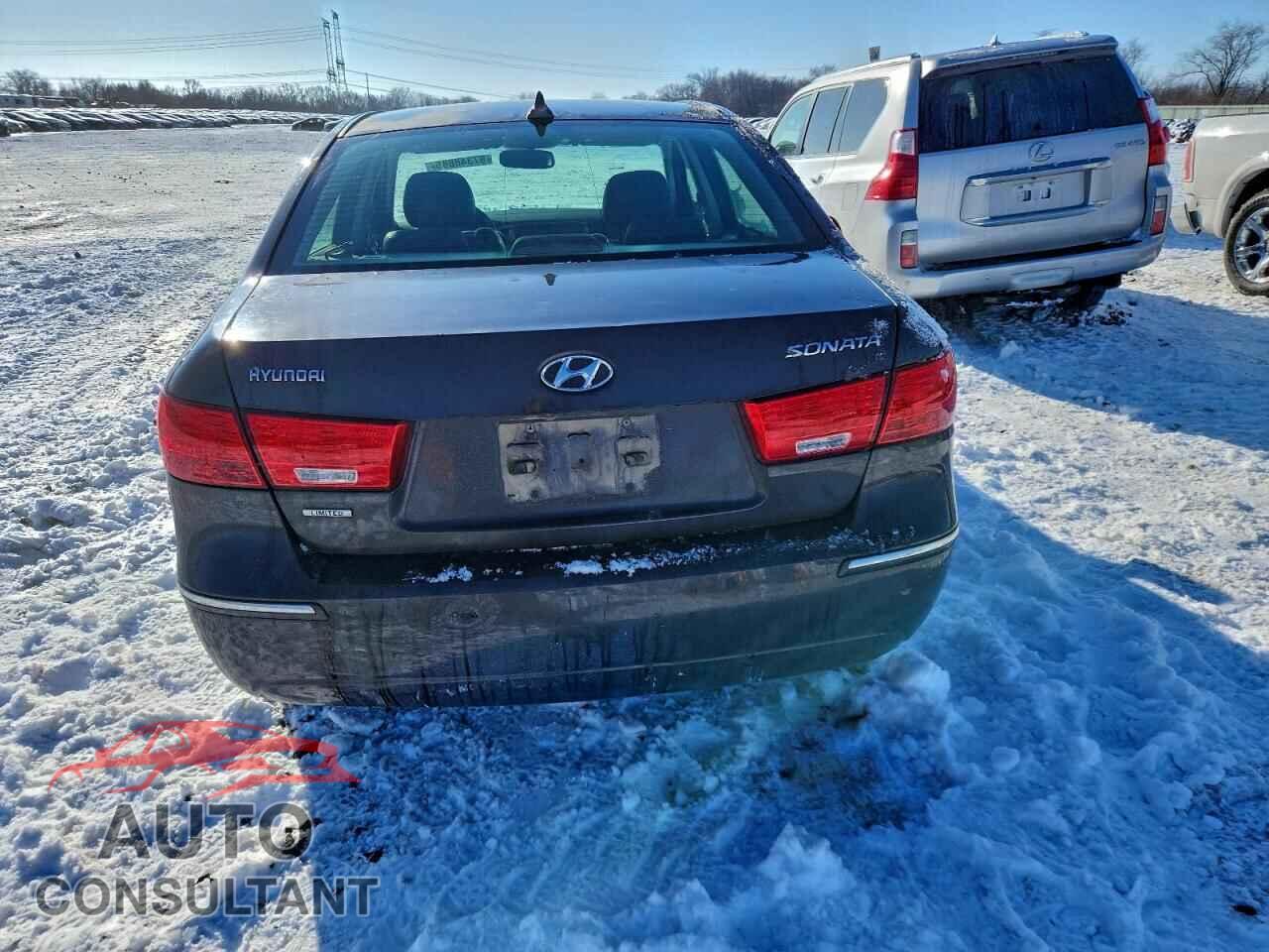 HYUNDAI SONATA 2009 - 5NPEU46CX9H521603