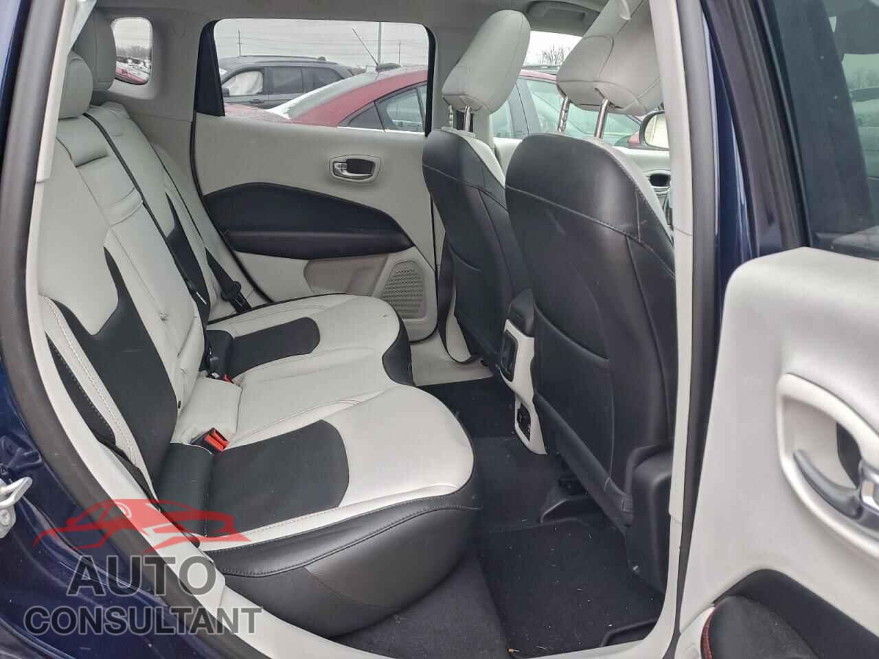 JEEP COMPASS 2019 - 3C4NJCCB9KT649366