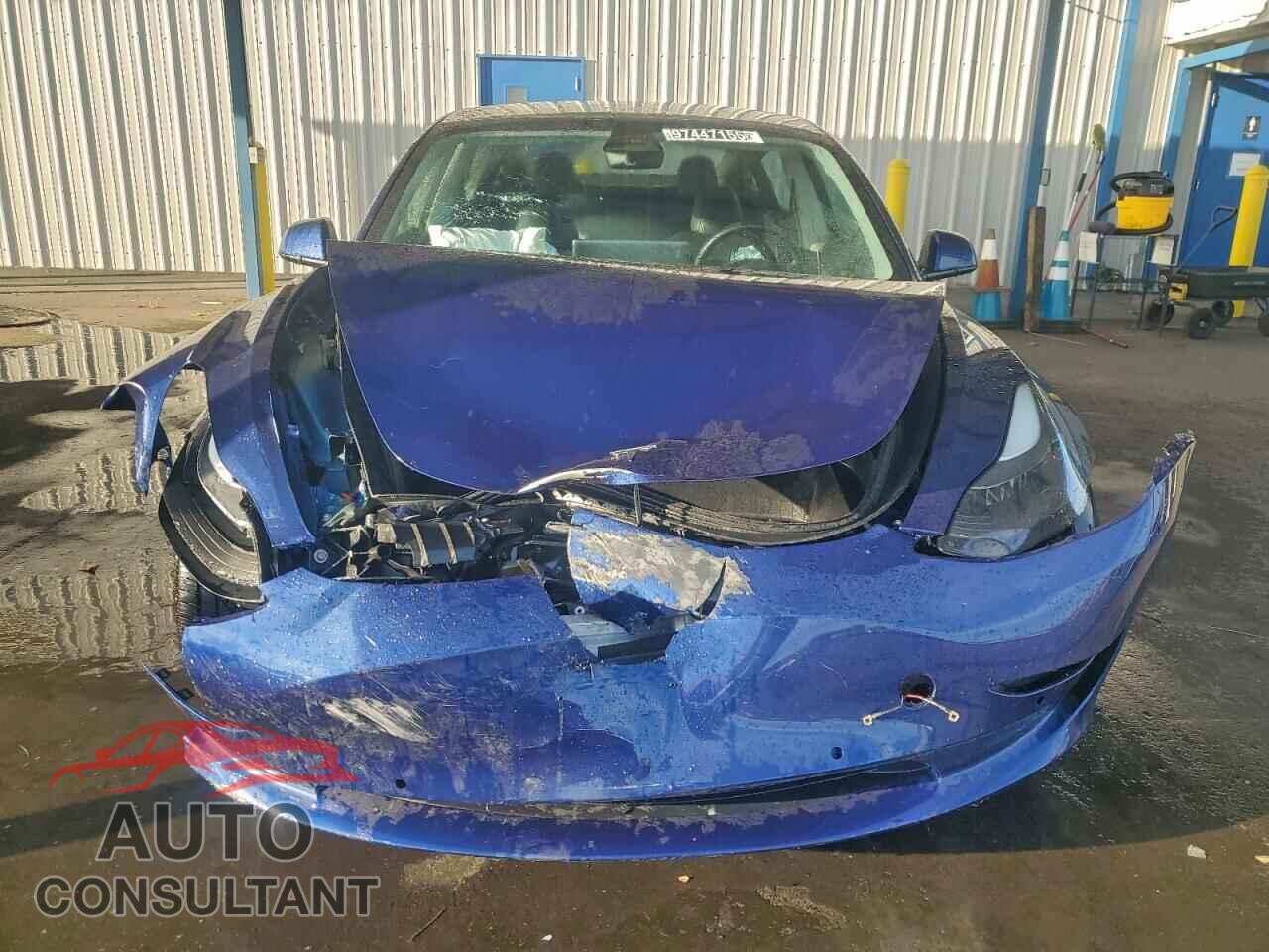 TESLA MODEL 3 2022 - 5YJ3E1EA8NF304370