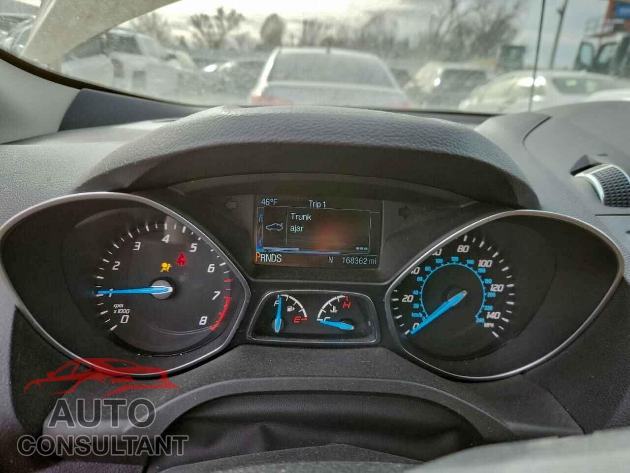 FORD ESCAPE 2015 - 1FMCU0J94FUB63102