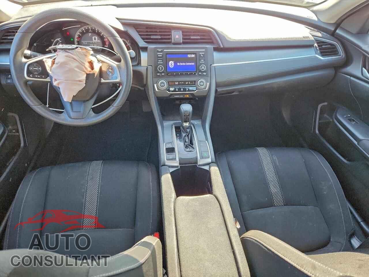 HONDA CIVIC 2017 - 2HGFC2F50HH553630