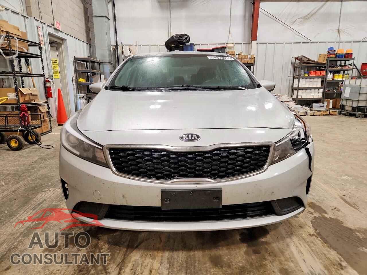 KIA FORTE 2017 - 3KPFL4A79HE022280