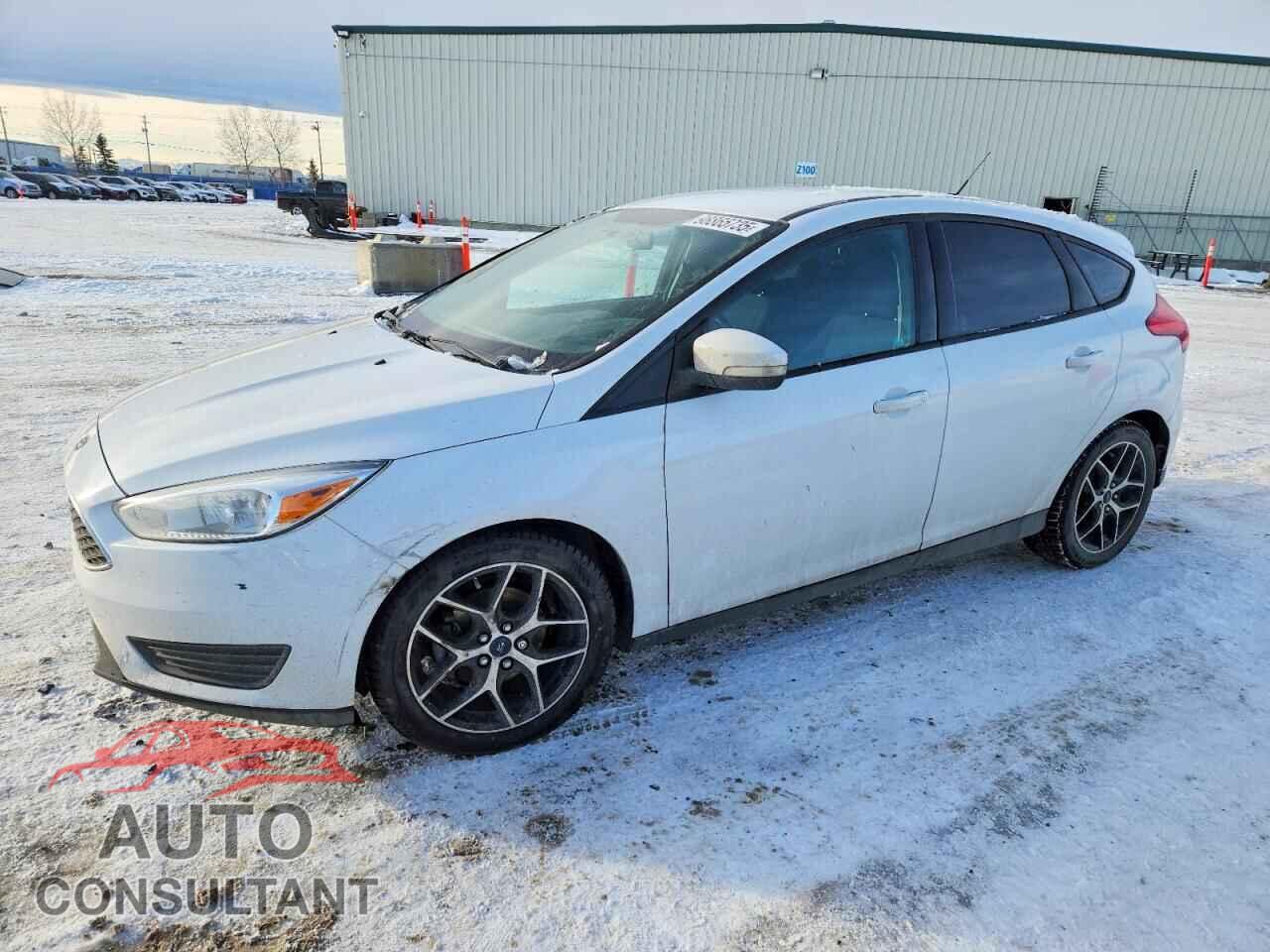 FORD FOCUS 2017 - 1FADP3K27HL255810