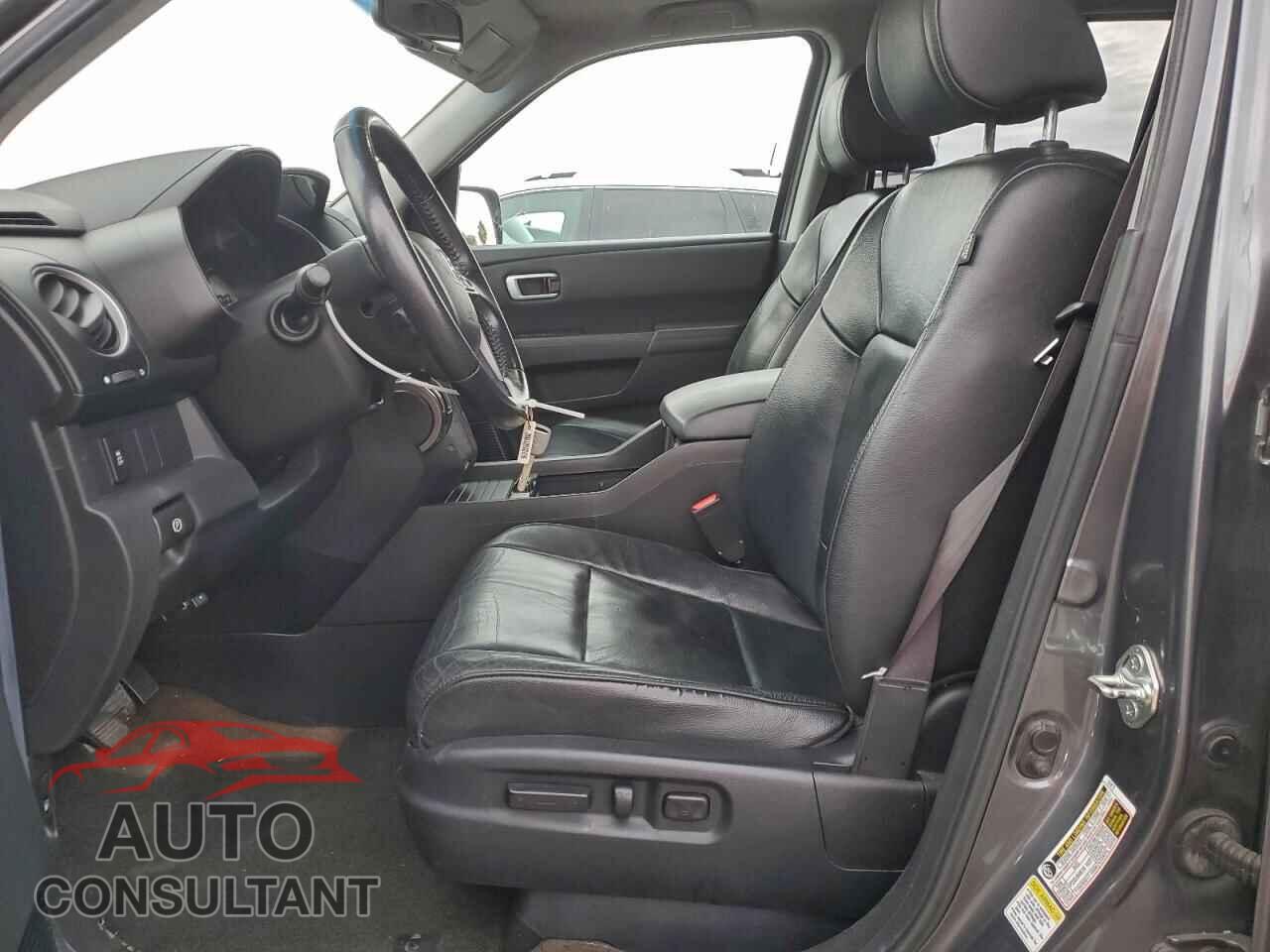 HONDA PILOT 2013 - 5FNYF3H5XDB017401