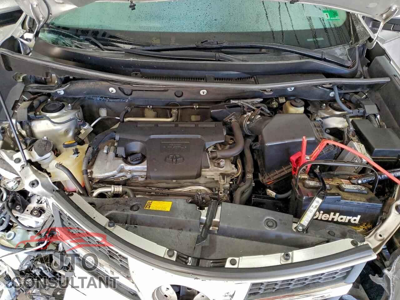 TOYOTA RAV4 2015 - 2T3DFREV4FW376701