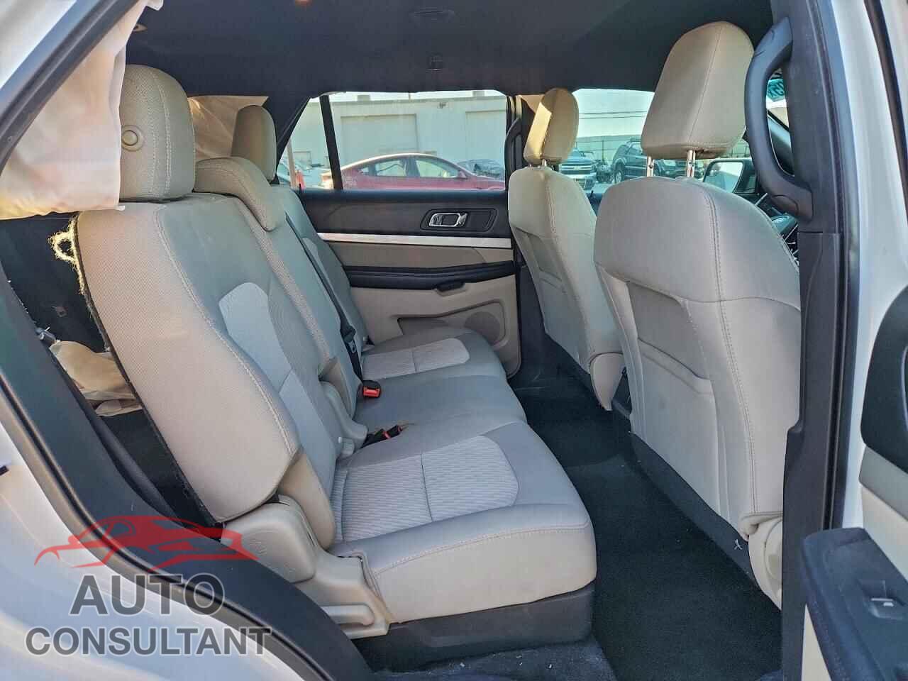 FORD EXPLORER 2018 - 1FM5K7B81JGB07624
