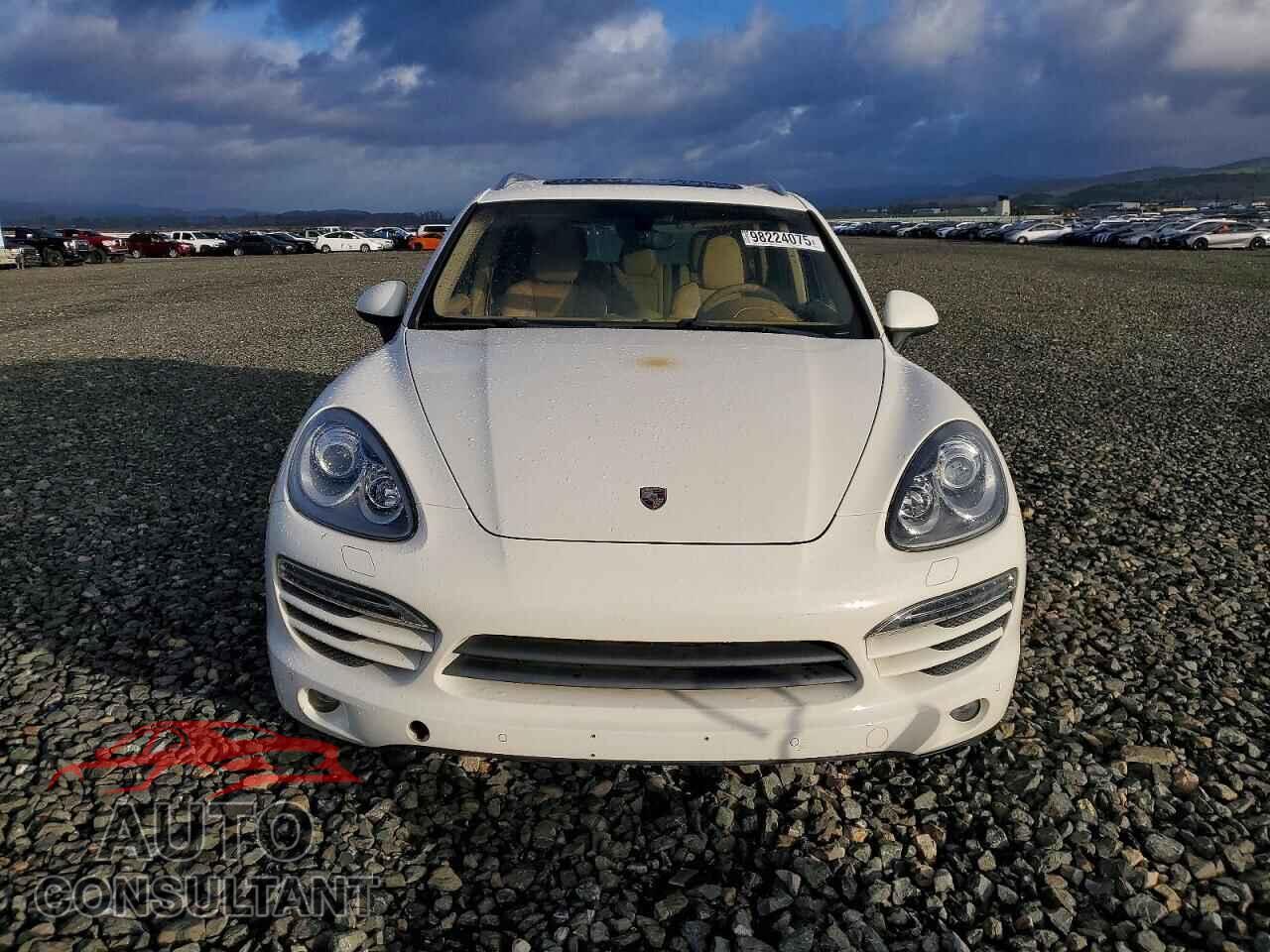 PORSCHE CAYENNE 2012 - WP1AA2A28CLA04764