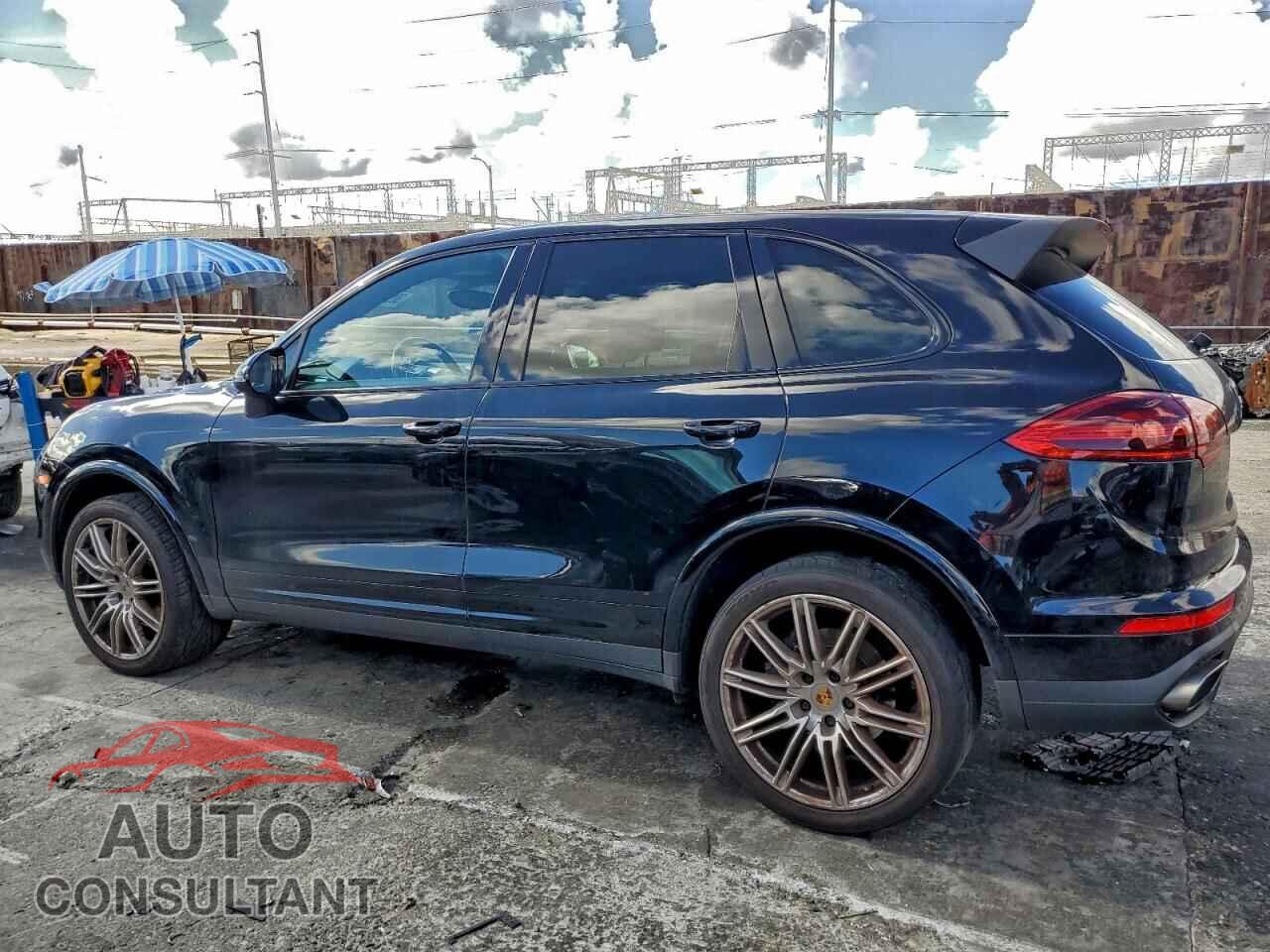 PORSCHE CAYENNE 2018 - WP1AA2A23JKA03136