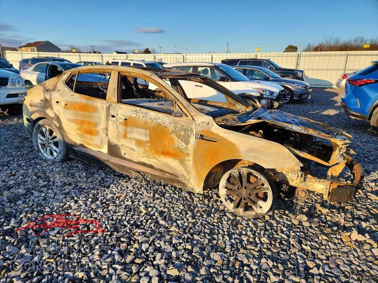 KIA OPTIMA 2011 - KNAGN4A76B5101582