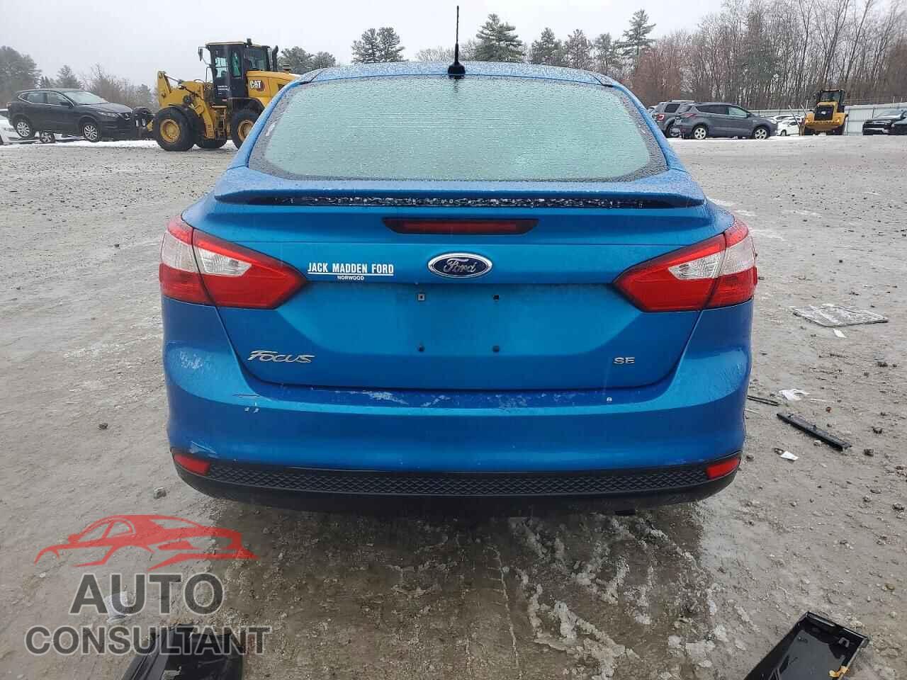FORD FOCUS 2012 - 1FAHP3F21CL425678