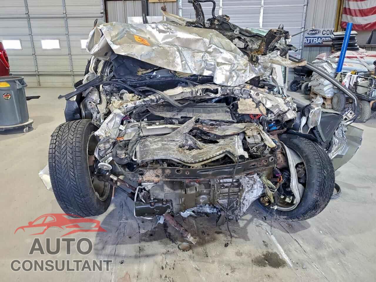 FORD FOCUS 2018 - 1FADP3N28JL323808