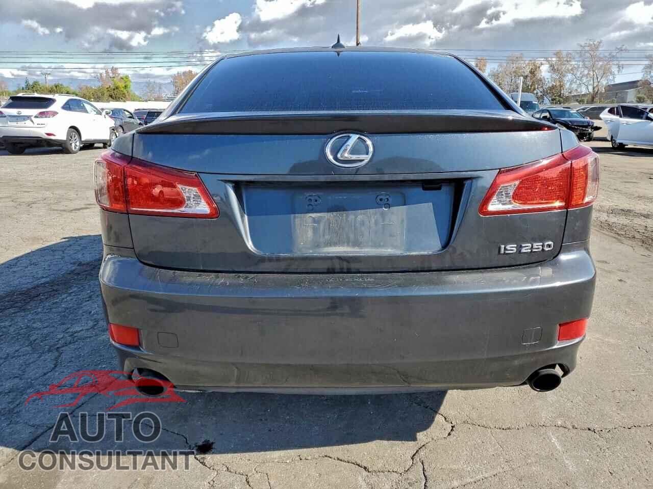 LEXUS IS 2011 - JTHBF5C21B5153492