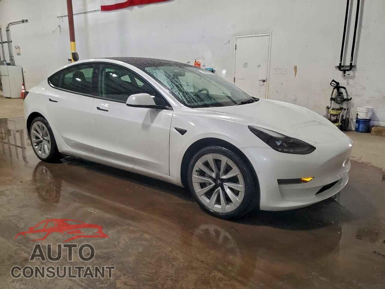 TESLA MODEL 3 2022 - 5YJ3E1EA3NF289177