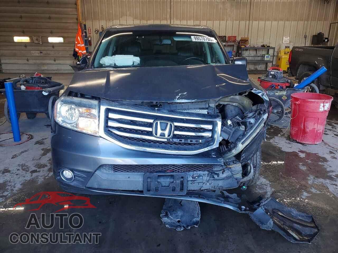 HONDA PILOT 2012 - 5FNYF4H57CB017425