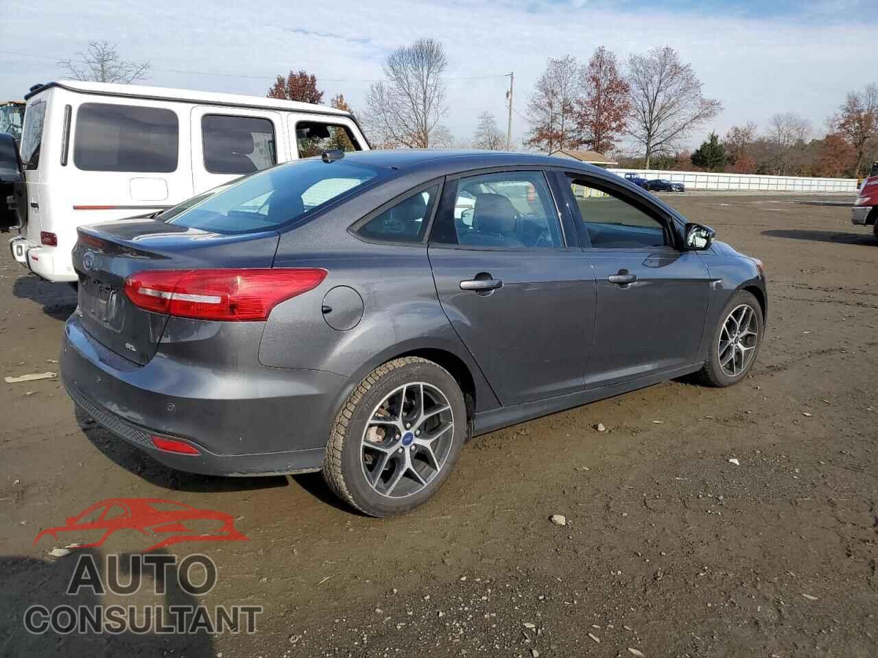 FORD FOCUS 2017 - 1FADP3H2XHL335822
